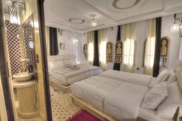 Dades luxury triple room
